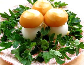 Яйца фаршированные Грибочки "Боровики"