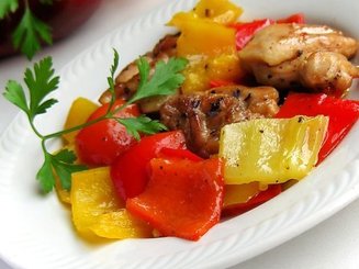 Курица с перцем по романски