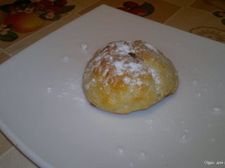 Печеное яблоко в творожном тесте