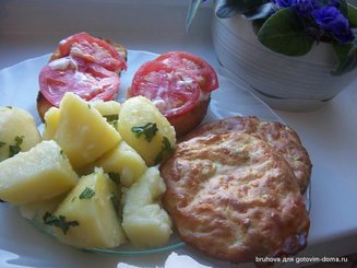Кабачково-сырные оладьи, запечённые в духовке