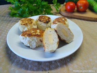 Куриные котлетки с начинкой