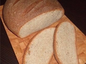 Деревенский ржаной хлеб на дрожжах