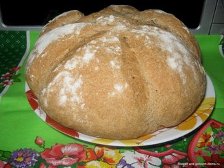 Деревенский ржаной хлеб на дрожжах