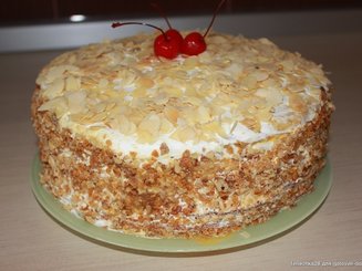 Торт "Молочная девочка"