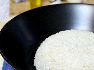 Рис с чесноком и сливочным маслом
