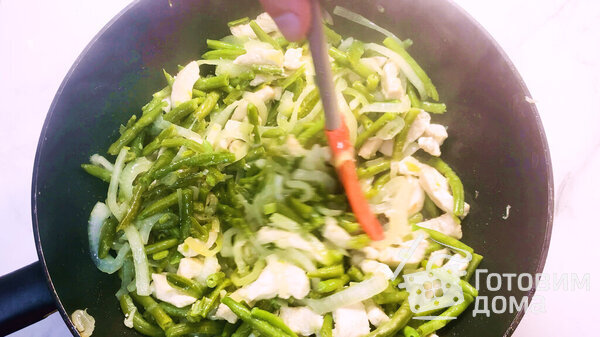 Фунчоза с курицей и овощами фото к рецепту 2