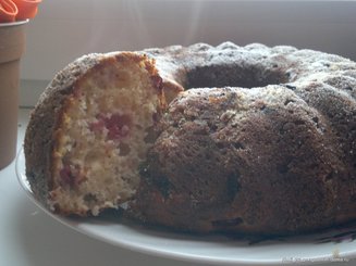 Творожный кекс с ягодами