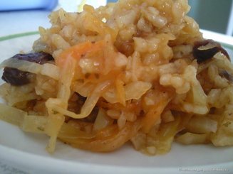 Постный капизняк (сочный плов с квашеной капустой)