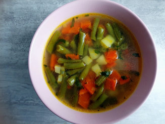 Суп из зеленой фасоли (ZUPA FASOLKOWA)