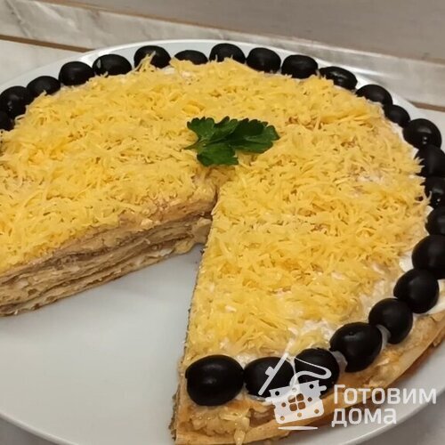 Закусочный шпротный торт