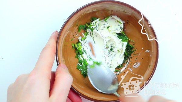 Салат из свеклы с чесноком, орехами и сыром на Новый Год фото к рецепту 4