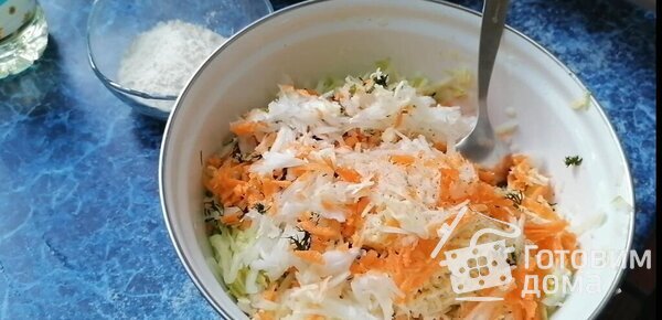 Кабачковые оладьи с морковью и сыром фото к рецепту 2