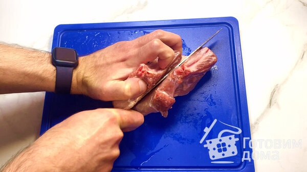 Сочные и мягкие свиные стейки на сковороде фото к рецепту 1
