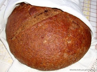 Цельнозерновой дрожжевой хлеб на йогурте
