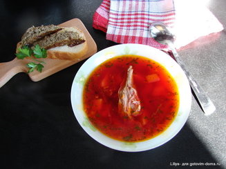 Борщ на ребрышках