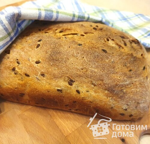 Литовский пшеничный хлеб с семенами льна