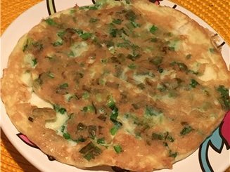 Яичница с зеленым луком