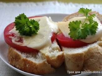 Потапцы с помидорами