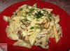 Макароны с курицей, грибами и сыром