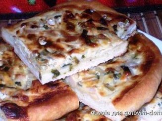 Фламмкухен из Эльзасса - пирог с луком, беконом и сыром