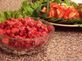 Салат из свеклы и огурцов