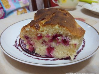 Сочный ягодный кекс