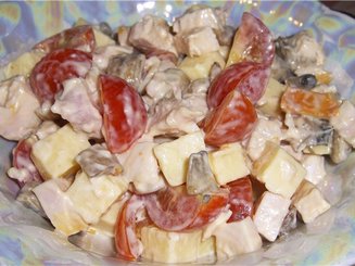 Салат с копченной курицей "Аппетит"