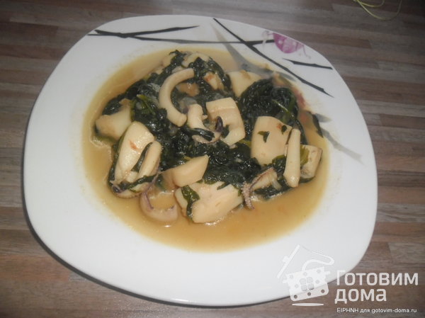 Супьес ме спанаки - Каракатицы со шпинатом фото к рецепту 10