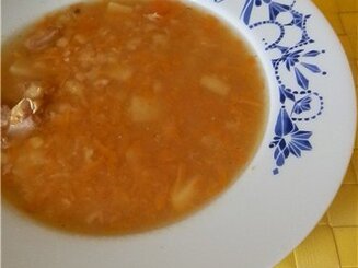 Гороховый суп с копчеными ребрышками - для гурманов