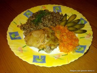 Курица с гречкой в духовке