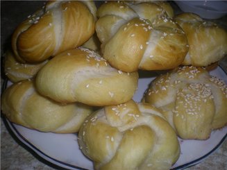 Немецкие булочки с секретом (Laugenbrötchen)