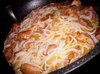 Рисовая лапша с куриным филе в винном соусе