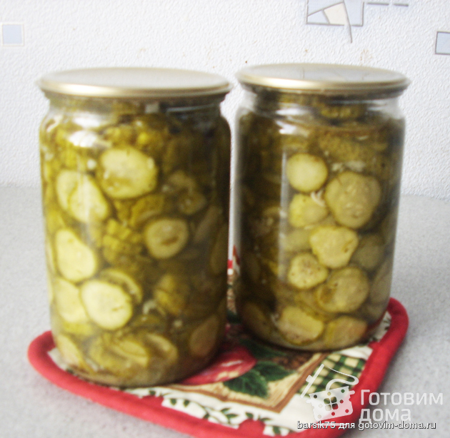 Салат из огурцов и лука на зиму — пошаговый рецепт с фото