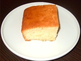 Легкий вишневый пирог