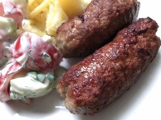 Чевапчичи от мамы (Чесночные мясные котлеты)