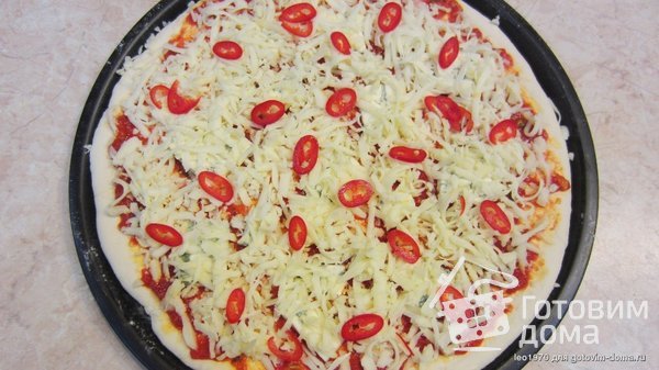 Пицца &quot;Четыре сыра&quot; с тестом от Джейми Оливера фото к рецепту 28