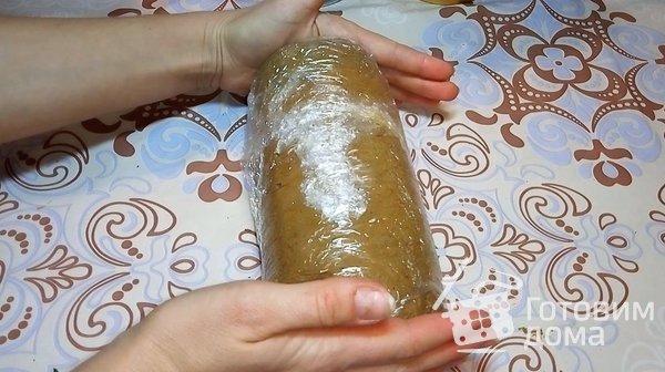 Рулет из печени со сливочным маслом и зеленью фото к рецепту 3