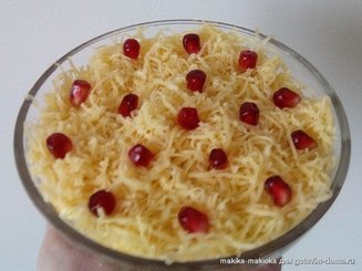 Салат груша под сыром