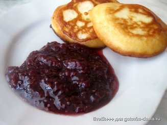 Пышные оладушки на дрожжах