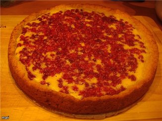 Пирог-сметанник с ягодами