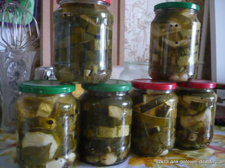 Кабачки маринованные по-болгарски