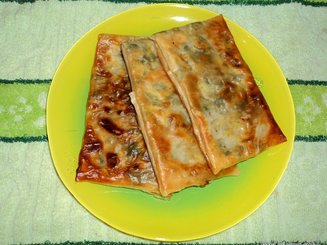 Ека или Горячая закуска из лаваша с сыром и зеленью
