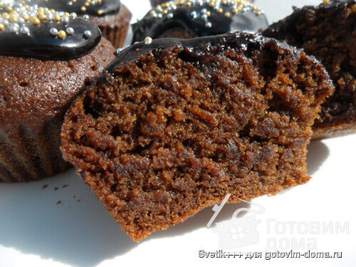 Постные шоколадно-вишнёвые кексы фото к рецепту 2