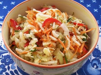 Салат с капустой "Пестренький"
