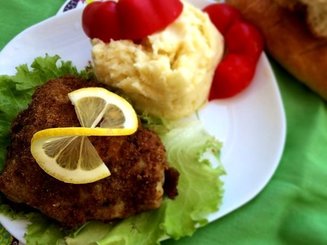 Курочка по венски - Wiener Backhendl