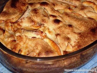 Шарлотка по маминому рецепту