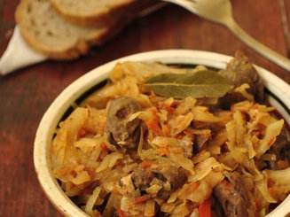 Сердечки, тушенные с капустой