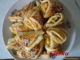 Бурекасы (закусочные пирожки)