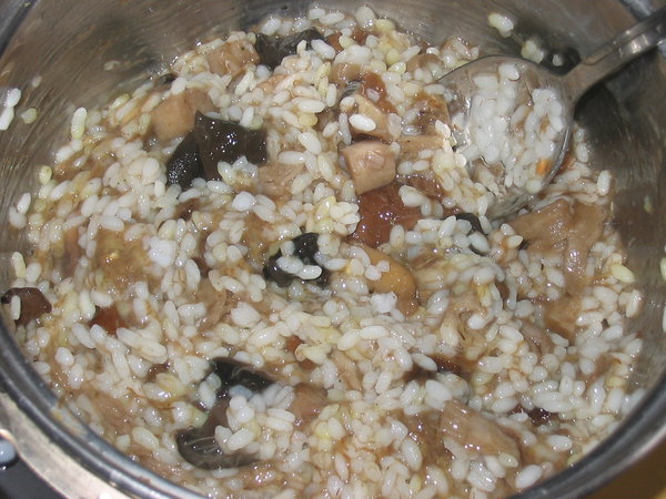 Кабачки, фаршированные рисом и грибами фото к рецепту 1