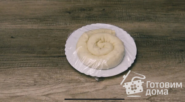 Узбекские слоеные лепешки с луком  Катлама фото к рецепту 5